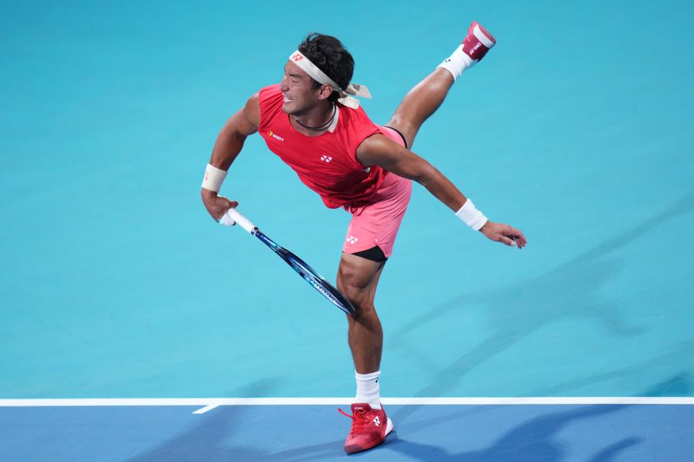 西甲半场：瑟洛特双响，维纳斯造险，马竞2-0奥维耶多